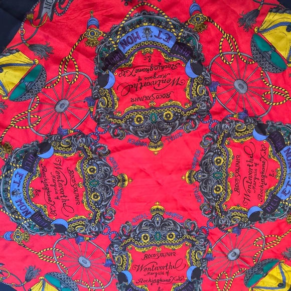 Silk twill scarf - Picture 3 of 11